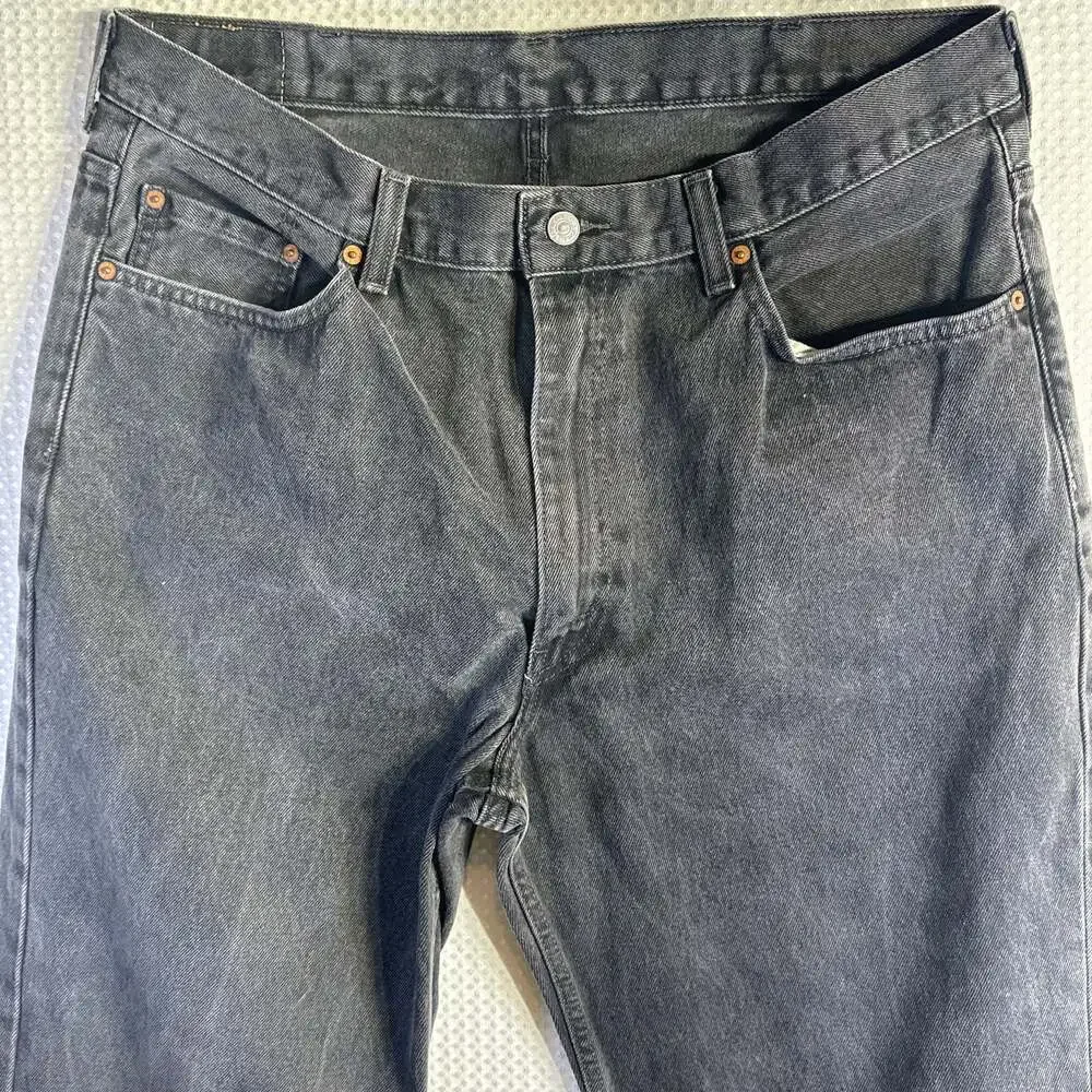 Levi's Men's 550 '92 Relaxed Taper Fit Jeans in Black
